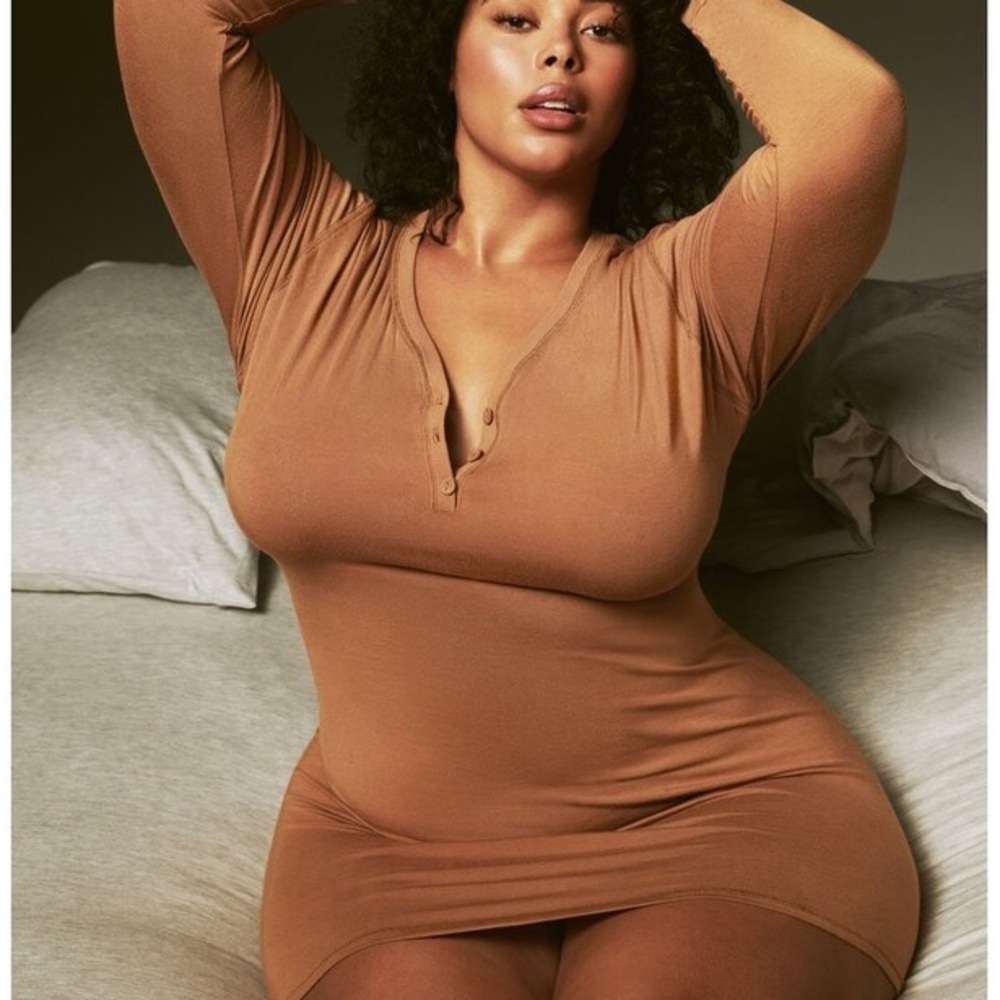 SKIMS BUNDLE- 4X- Robe Henley V-Neck Dress- Lounge/Sleep